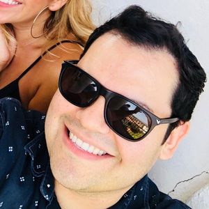 Meet your Posher, Armando